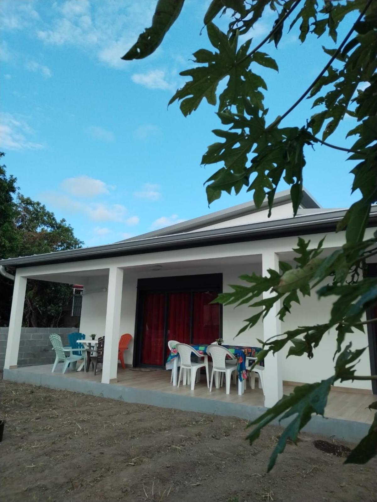 Villa Chez Monblanc Saint-Joseph Exterior foto